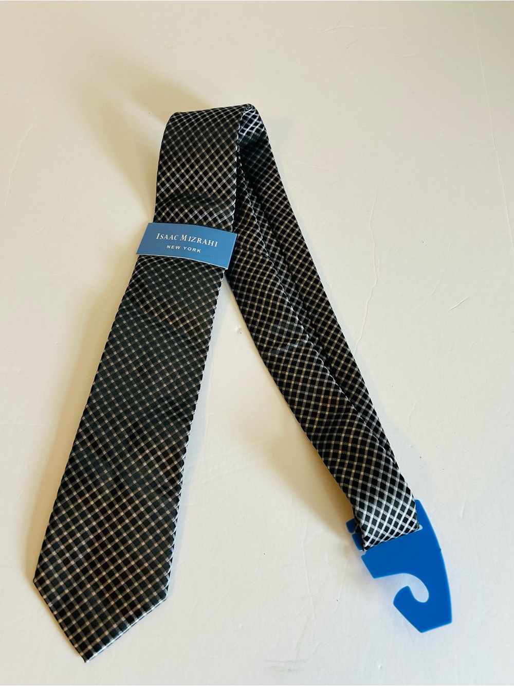 NWT Isaac Mizrahi Black, White and silver gray Grid Pattern Men's Tie